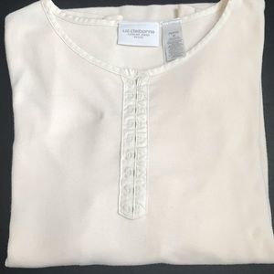 EUC Lizwear Jeans Petite Tee